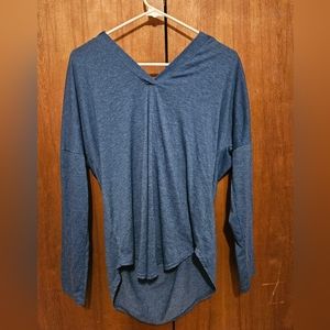 sweatshirt blue women's medium